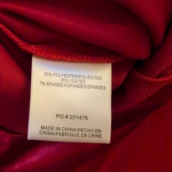 NWT ModCloth Loving the Luxe Life Velvet Flare leg Vibrant Hollyberry Red size M - Picture 5 of 12